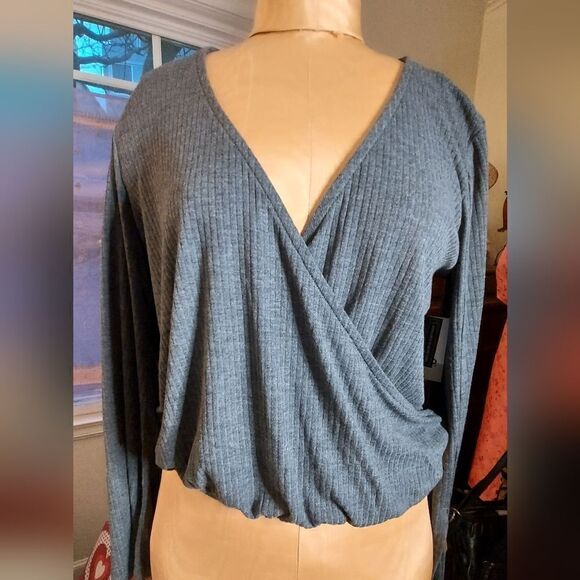NORDSTROM BP Foldover Ribbed Long Sleeve Blouse Size M - Picture 3 of 9